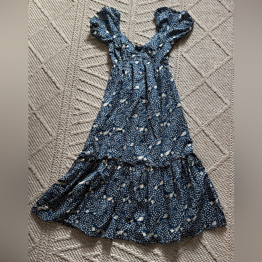 Blue and white maxi dress with puff sleeves